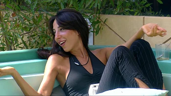 טליה בוחנת את שחף: "היית נכנס איתי לזוגיות?"