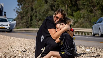 הילדים חוששים מהאזעקות והטילים? כך תוכלו להקל על המצב