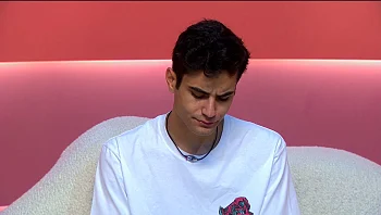 "יום לפני שהוא נהרג - הוא השמיע לי את השיר": אופק נזכר בארי נשר