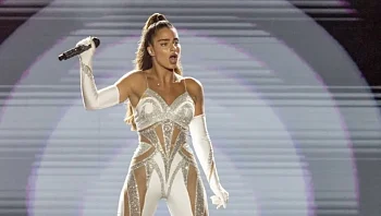 היום הגדול של נועה קירל: מהחזרות ועד מופע הענק בפארק הירקון