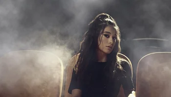 בלילות: הסינגל החדש של מאיה דדון מציג לנו צד חדש שלא ראינו