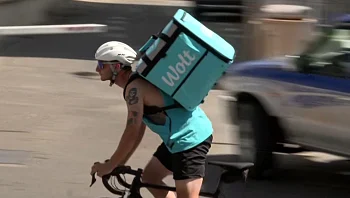 אלוף הרכיבה על אופניים - מתפרנס כשליט של וולט