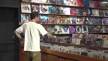 40 שנה לדיסקים: האם גם הם יעשו קאמבק בעקבות הפטיפונים והתקליטים?