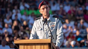 החייל מספר 1: מהסיירת ועד הרמטכ"לות - מי אתה הרצי הלוי?