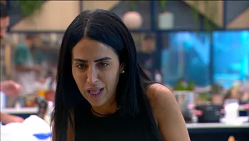 זה מה שבר כהן עשתה לילדה שכתבה לה שהיא ביריונית