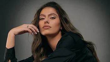 בזכות דיאן שוורץ? זו מי שתככב לצד אודיה בקמפיין חדש