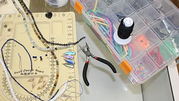 הטרנד שכבש את ישראל – יצירת תכשיטי חרוזים