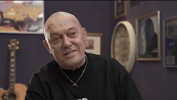 שלומי שבת וחברים פותחים את הלב