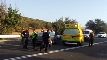 תאונה קטלנית בגליל התחתון: בן 29 נלכד ברכב ונהרג