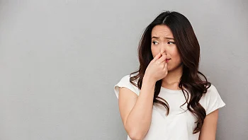 מה לאכול ואיך מתגברים על ריח רע מהפה? דברים שכדאי לדעת לפני הצום