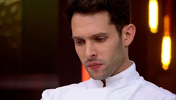 רז נזכר בתחילת דרכו - ופורץ בבכי: "הייתי יהיר, באיזה קטע?"