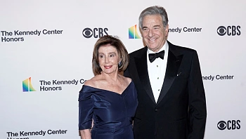 ארה"ב: התוקף "רצה לחטוף את פלוסי ולשבור לה את פיקות הברכיים"