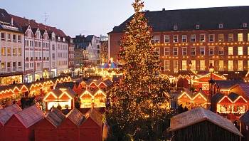 סנטה קלאוס ועצי אשוח - 4 יעדים לא שגרתיים לטרום כריסטמס