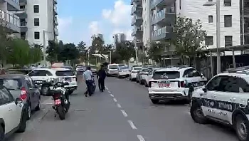 חשד לרצח: אישה נדקרה למוות בהרצליה, בעלה נעצר