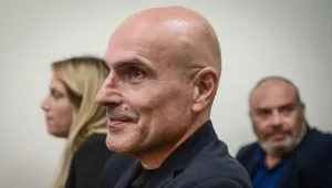 אפי נוה: "שום דבר לא מונע ממני להתמודד. שי ניצן רדף אותי"