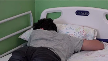 התלמיד התגונן באמצעות גז פלפל - וסיים באשפוז לאחר שהותקף