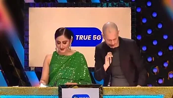 הבמאי הישראלי בלב הסערה בהודו: "אמרו שאלך ברחוב בזהירות"