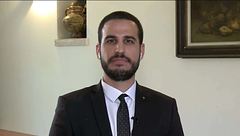 עו"ד רז עטיה: "שוללים את רישיוני בגלל תנועות ידיים בסרטונים"