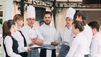 "אם הכלב שלכם מת - תביאו את גופתו לעבודה כדי להוכיח"