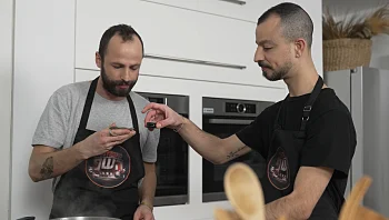 ים או יבשה? גיא ומשה לא ציפו למשימה הזאת - והתוצאה מפתיעה