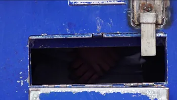 מתמודד הנפש שבר אדנית בהתקף זעם: המשטרה דרשה הארכת מעצר