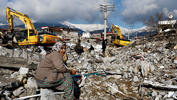 האסון, ההרס, האימה: "העיר נמחקה כמעט לחלוטין, אין חשמל ודלק"