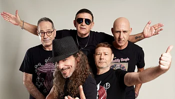 "מעין אסקפיזם": זאב נחמה חוגג 40 לאתניקס ומנסה להישאר שפוי