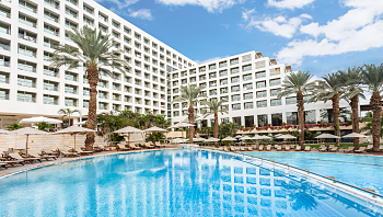 בואו לגלות למה אתם חייבים להגיע למלון נבו בים המלח