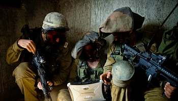 מאות בוגרי 8200 מזהירים: "לא נתנדב למילואים אם החקיקה תעבור"