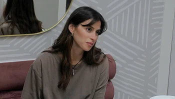 "כן, אני עושה סטוקינג ברשת לפני דייט ראשון. מי לא עושה?!"