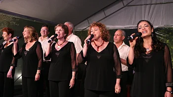 העבר מאחוריה - היא צופה אל הבאות: ה"גבעטרון" חוגגת 75