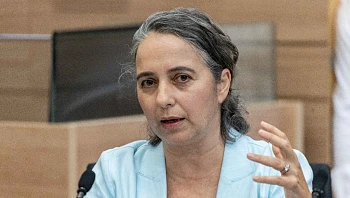 יו"ר הרשות לני"ע פורשת: "הורדת תחזית הדירוג - תמרור אזהרה"