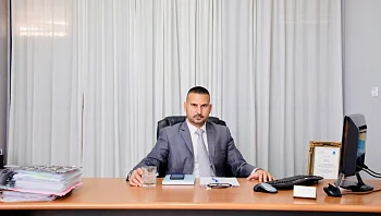 מהטריאתלון אל כותלי ביהמ"ש – ראיון עם איש הברזל, עו"ד ארנון סביון
