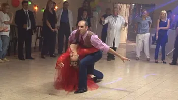 חמישה גברים וחתונה, עונה 1, פרק 5