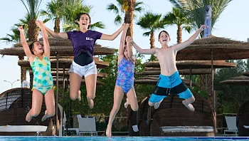 מתכננים לרדת לאילת עם הילדים? אלו המלונות שאתם חייבים להכיר