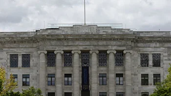 מנהל חדר המתים בהרווארד נאשם בסחר בגופות: "נתן לקונים לבחור"