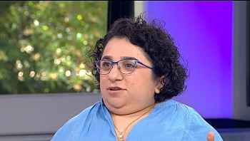 המורה שריגשה את הרשת בחיפוש אחרי אם פונדקאית