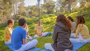 "אחים ליוגה": המיזם המיוחד שמאפשר להלומי קרב להתמודד עם פוסט טראומה