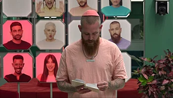 טיימליין האח הגדול- היום ה-25: ארוחת שישי בצל רשימת ההדחה