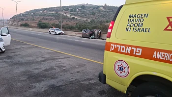 הקטל בכבישים: בן 25 נהרג בתאונה בין רכב פרטי למשאית בכביש 5