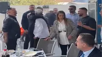 העבריין המורשע, הליכוד והבחירות בהרצליה