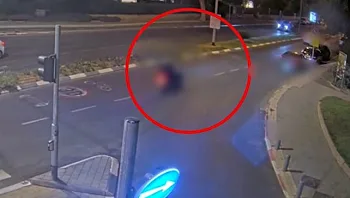 הצמידו מכשיר איתור, עקבו - וירו: תיעוד ניסיון חיסול בצפון ת"א