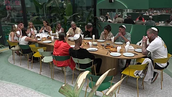 טיימליין האח הגדול - היום ה-53: ערב שבת בבית האח הגדול