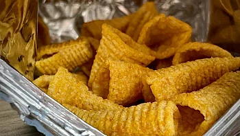 טעמנו את הבמבה פתי בר, אבל דווקא מהחטיף המחתרתי החדש התעלפנו יותר