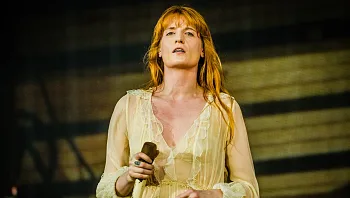 לאחר שביטלה הופעות – הזמרת חשפה: "עברתי ניתוח מציל חיים"