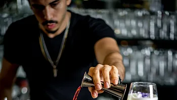 נעים בכיס: המסעדה שמציעה הפי אוור בשעות שהכי אוהבים לבלות