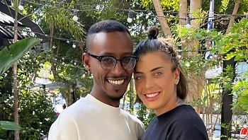 ספיר מציגה הוכחות ואברהם טוען: "הוצאתי אותה מחובות הימורים"