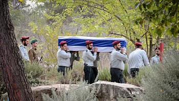 נפלו במערכה על הבית: החללים שנהרגו במלחמה