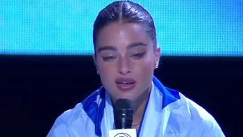 ריגשה את העולם: נועה קירל שרה את ההמנון במשחק כדורסל בניו יורק