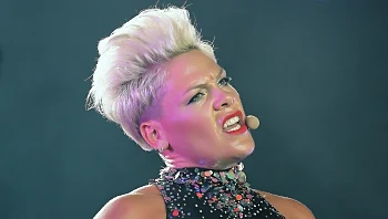 בצד שלנו: פינק משתפת את תחקיר האו״ם לגבי ה-7/10